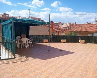 Terrassa de Casa o xalet en venda en  Teruel Capital amb Terrassa