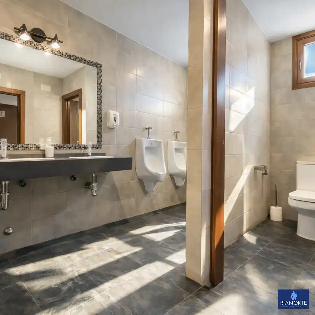 Baño de Local de alquiler en Gozón con Aire acondicionado y Amueblado
