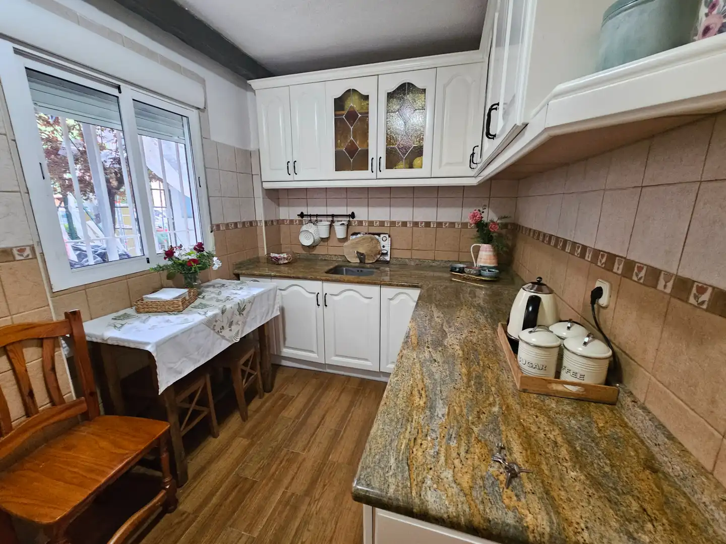 Cocina de Piso en venta en Alcalá de Henares con Calefacción y Amueblado