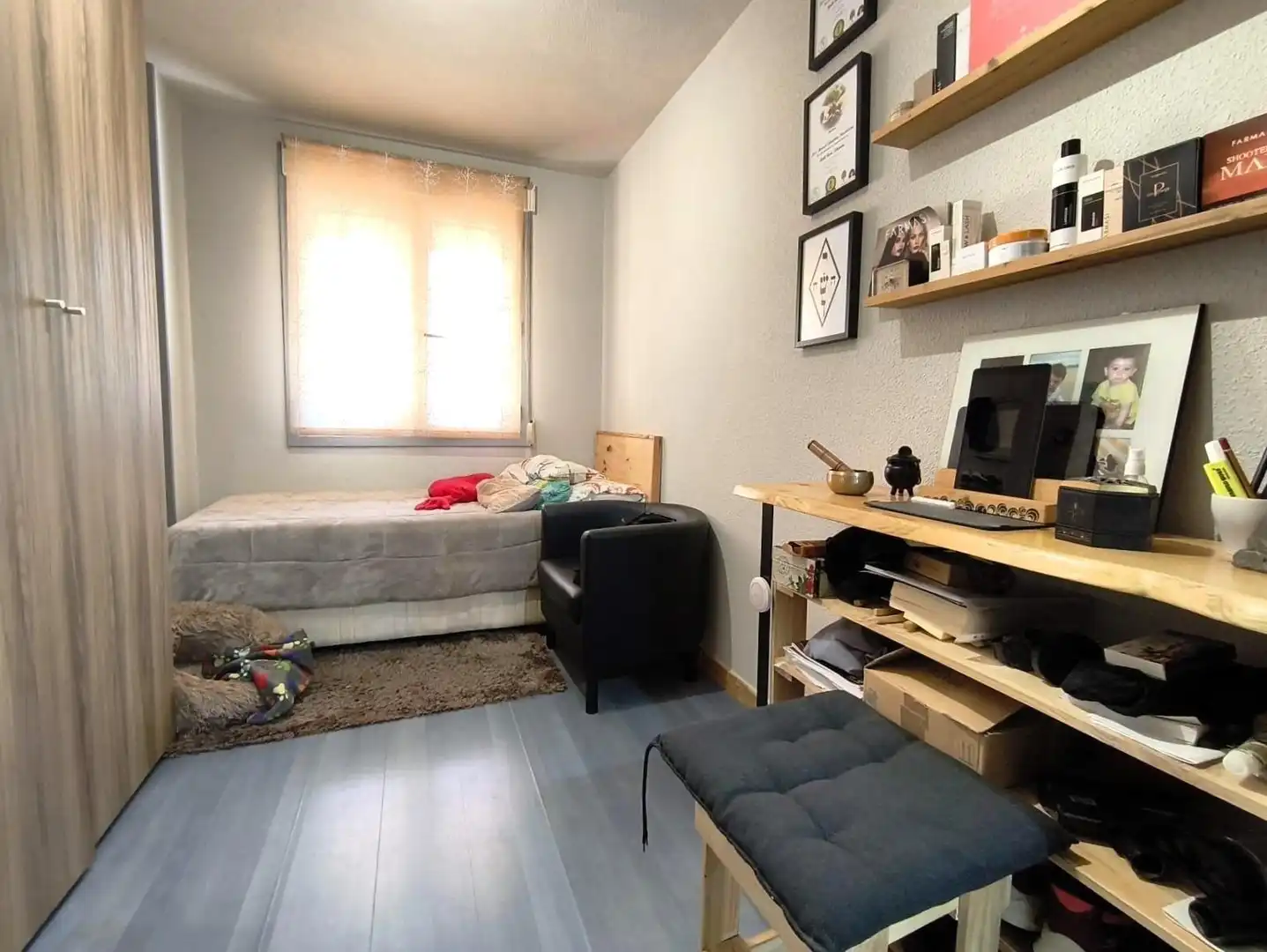Schlafzimmer von Erdgeschoss zum Verkauf in Miengo mit Heizung, Privatgarten und Terrasse