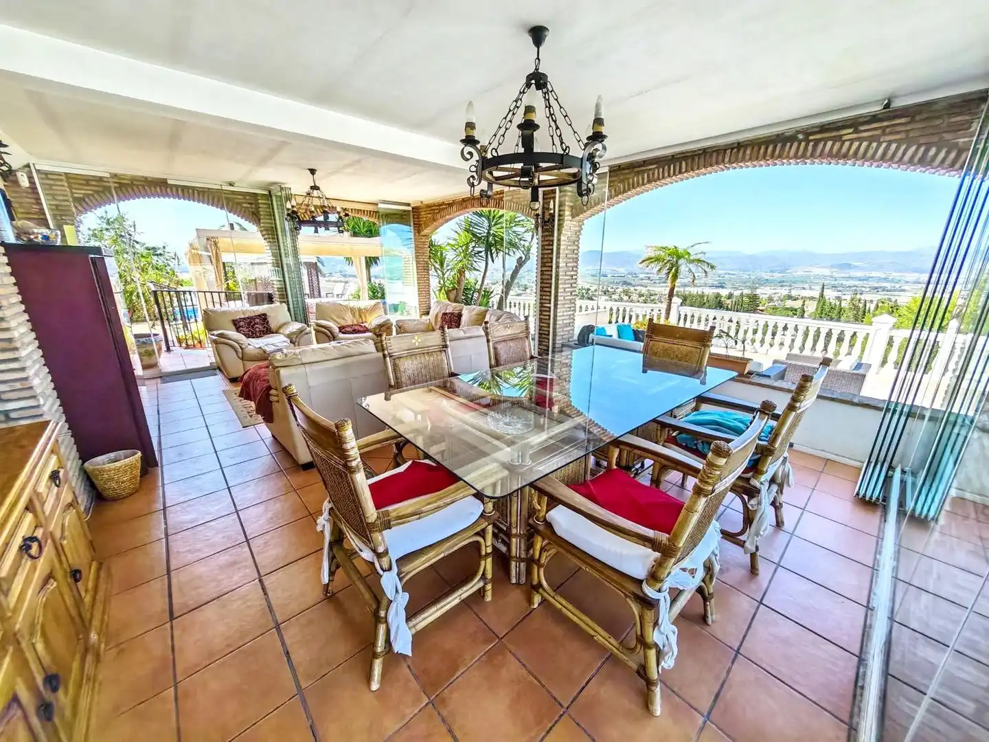 Terrasse von Haus oder Chalet zum Verkauf in Alhaurín de la Torre mit Privatgarten, Terrasse und Abstellraum