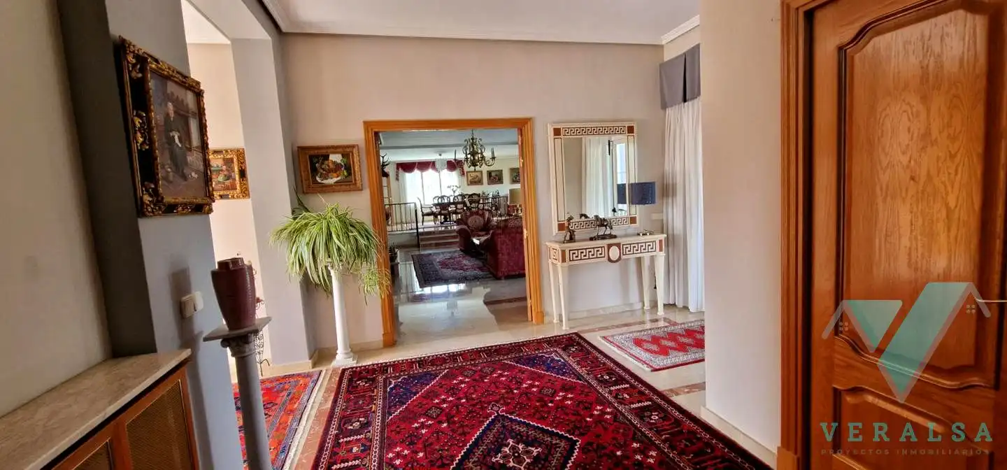 Casa o xalet en venda a Del Bonsái, Prado Norte