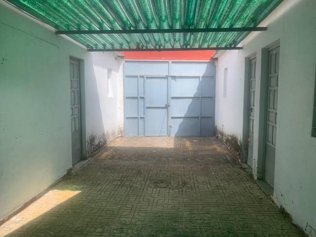 Local comercial en Venta en Gines