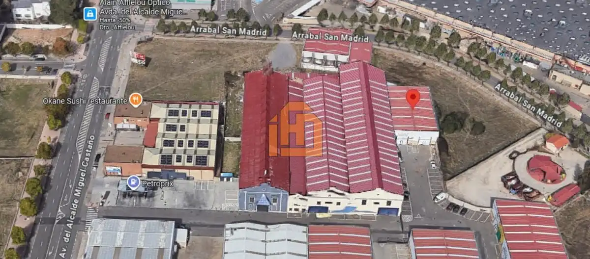 Industrial buildings for rent in Calle Alcalde Miguel Castaño 115 26 24005 Leon, La Lastra