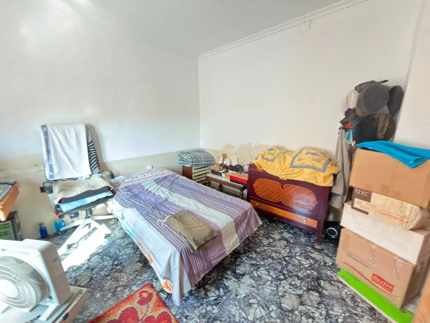 Habitación de Casa adosada en venta en Alicante / Alacant con Aire acondicionado, Calefacción y Jardín privado