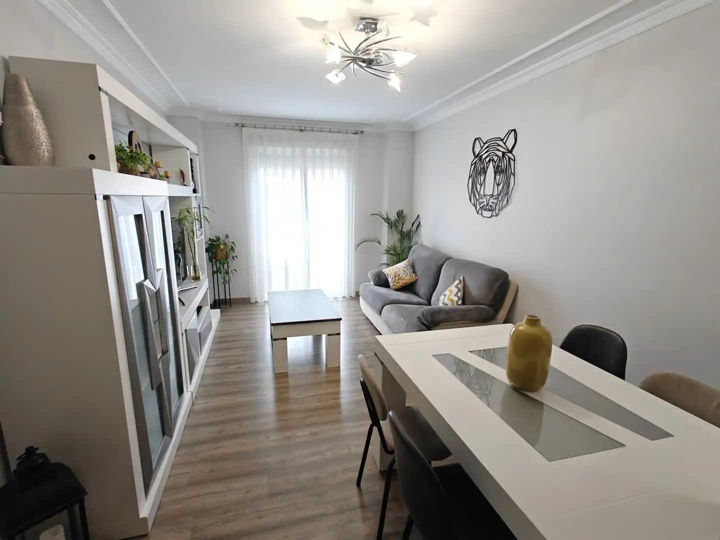 Sala de estar de Piso en venta en Fuensalida con Aire acondicionado, Calefacción y Trastero