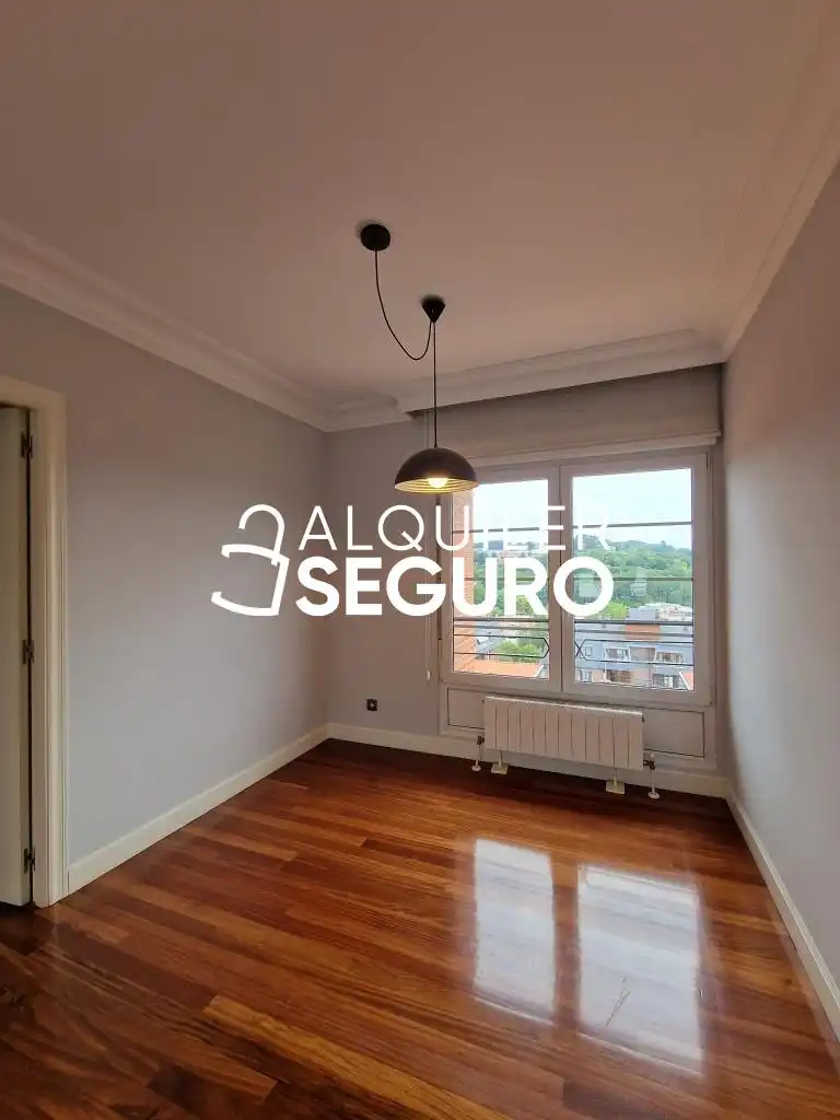 Habitación de Piso de alquiler en Getxo  con Calefacción, Terraza y Trastero
