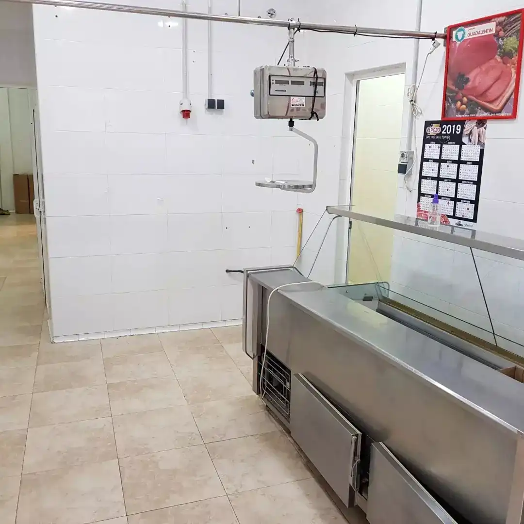 Local comercial en venda a Cabra, imagen 2