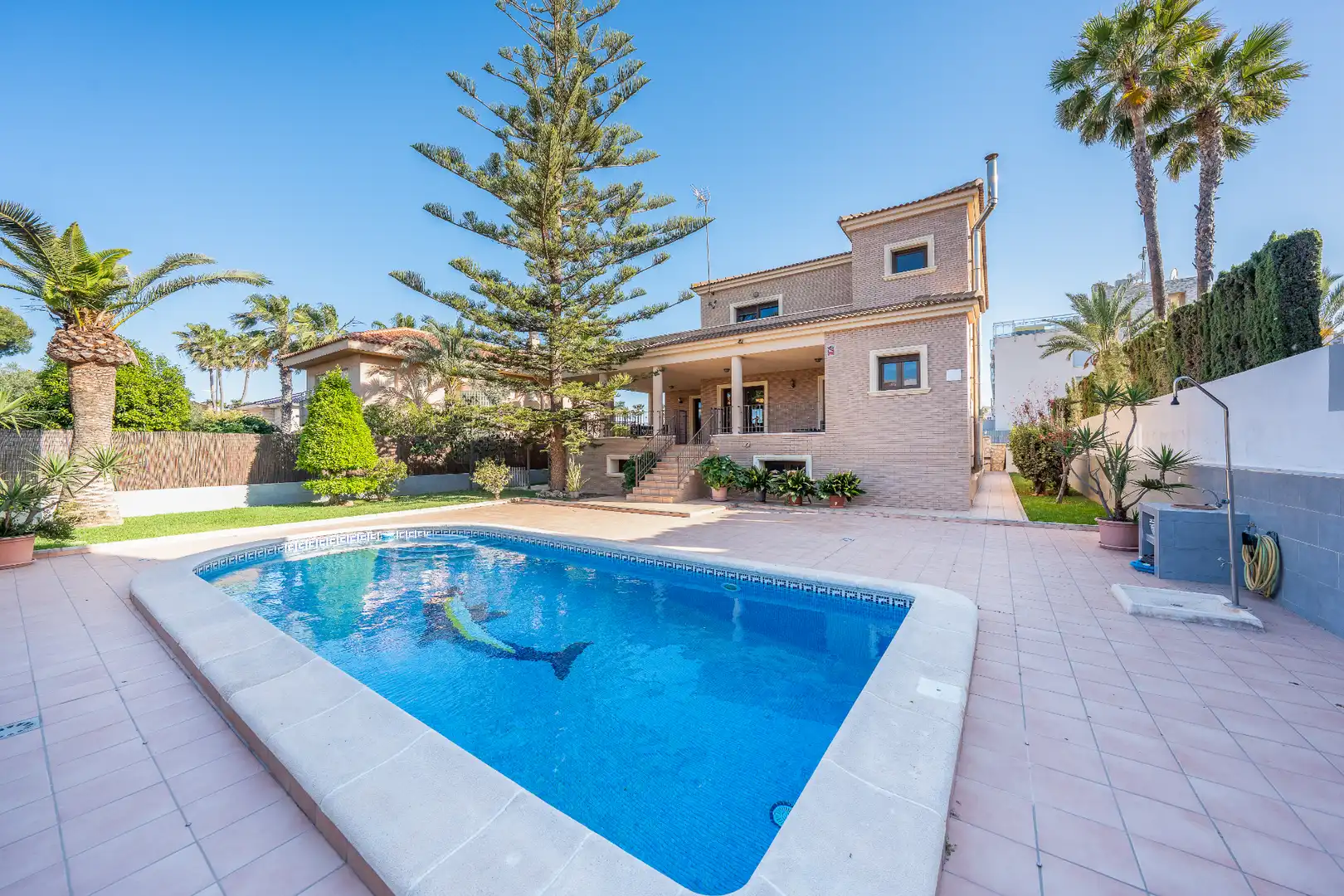 Piscina de Casa o chalet en venta en Torrevieja con Aire acondicionado, Calefacción y Jardín privado