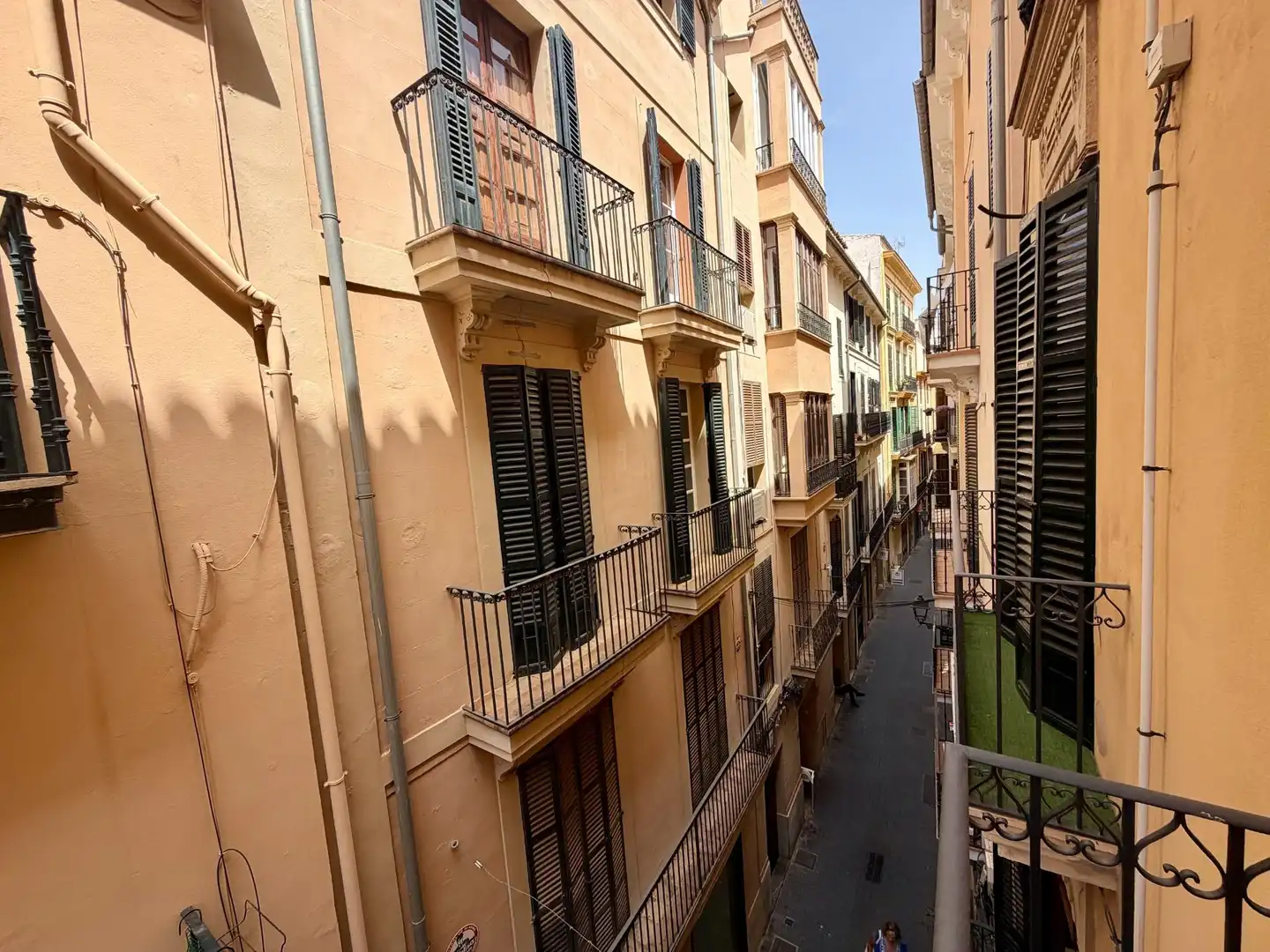 Balcony of Flat for rent in  Palma de Mallorca  with Air Conditioner, Heating and Parquet flooring