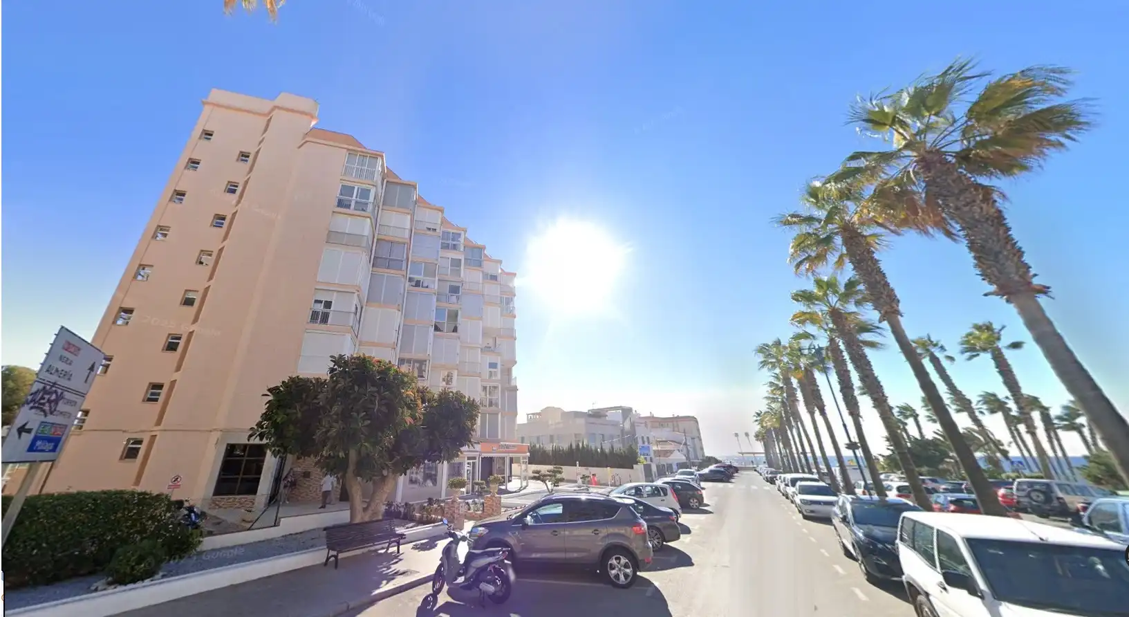 Außenansicht von Wohnung zum Verkauf in Torrox mit Klimaanlage, Möbliert und Waschmaschine