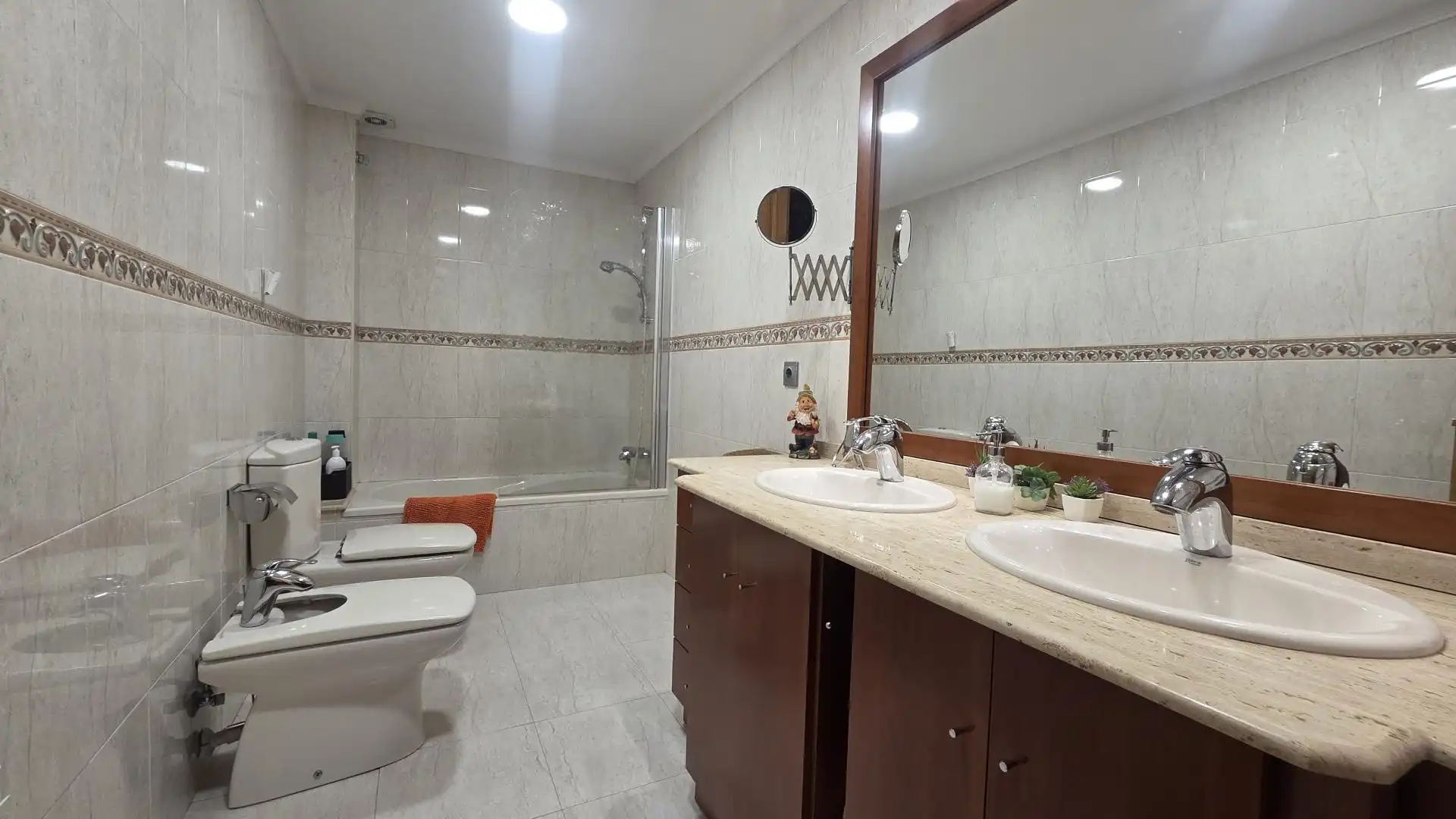 Baño de Casa adosada en venta en Lleida con Calefacción