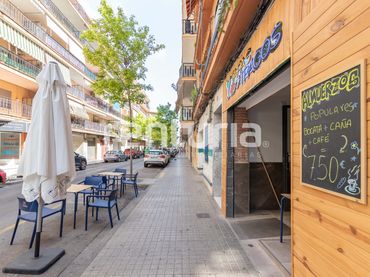 Locale commerciale in vendita a Carrer Primer de Maig