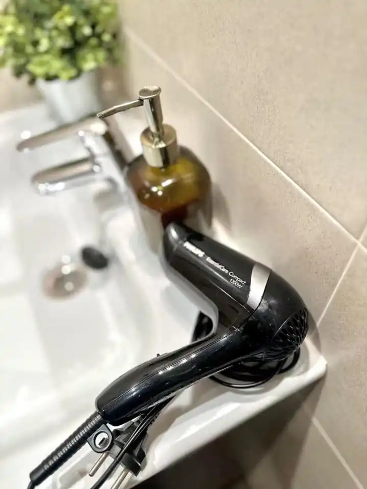 Bathroom of Flat for rent in Marbella  with Air Conditioner, Furnished and Internet