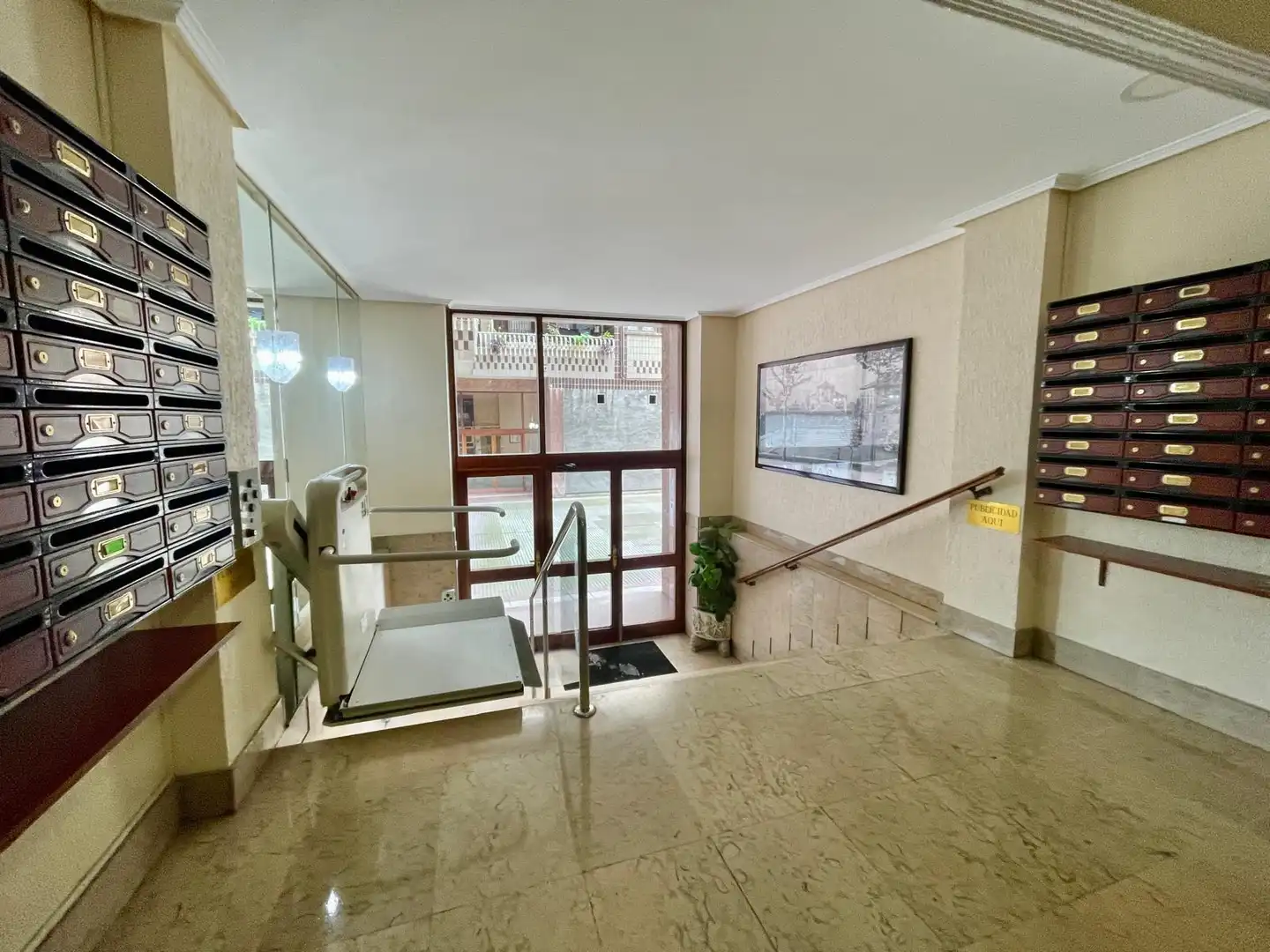 Piso en venta en Bilbao  con Calefacción, Amueblado y Balcón