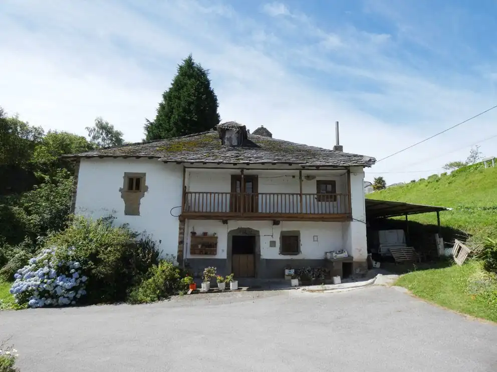 Exterior view of Houses for sale in Valdés - Luarca