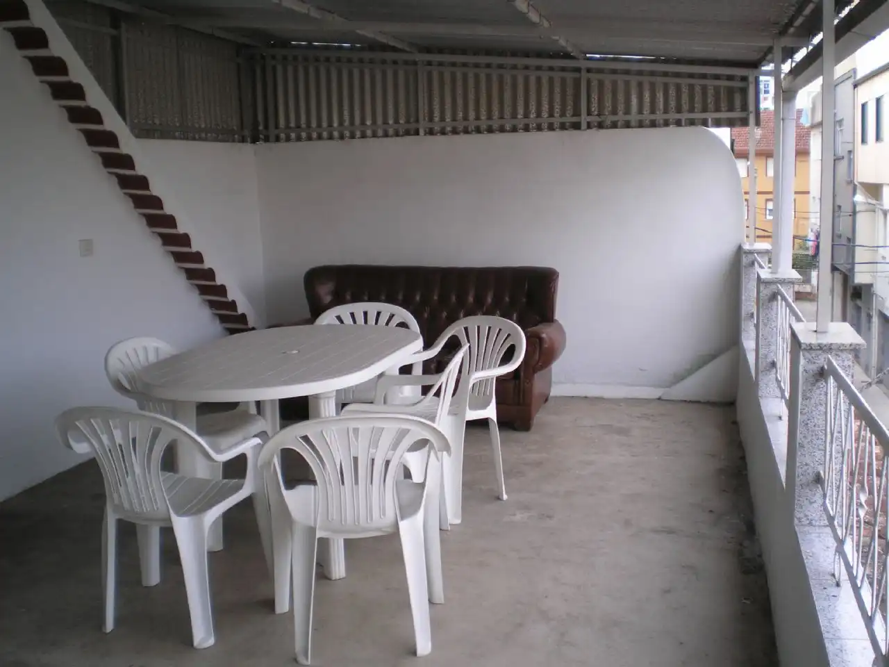 Casa o xalet en venda en Bueu amb Terrassa, Traster i Moblat