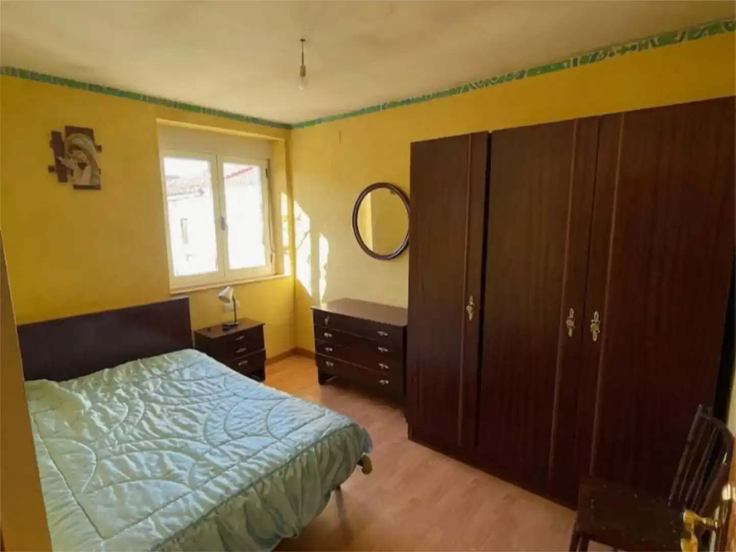 Bedroom of Flat for sale in Gradefes  with Parquet flooring and Furnished
