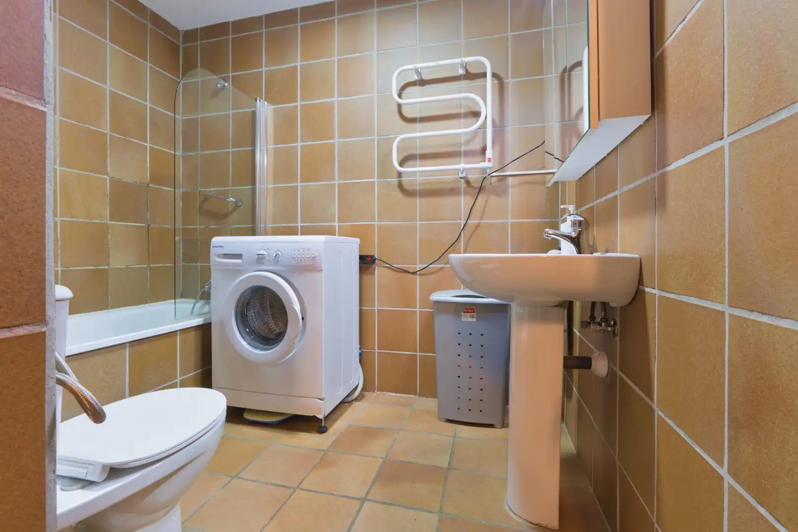 Baño de Apartamento en venta en Sierra Nevada con Terraza, Trastero y Amueblado
