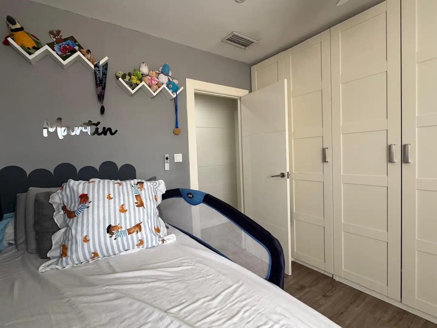 Habitación de Piso en venta en Alicante / Alacant con Aire acondicionado, Calefacción y Terraza