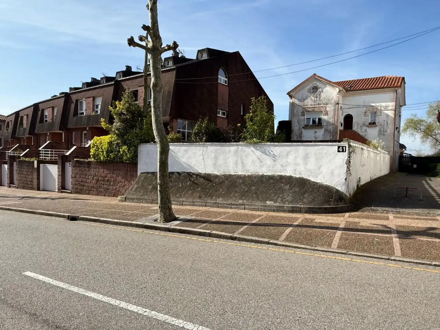 Vista exterior de Casa o xalet en venda en Oviedo 