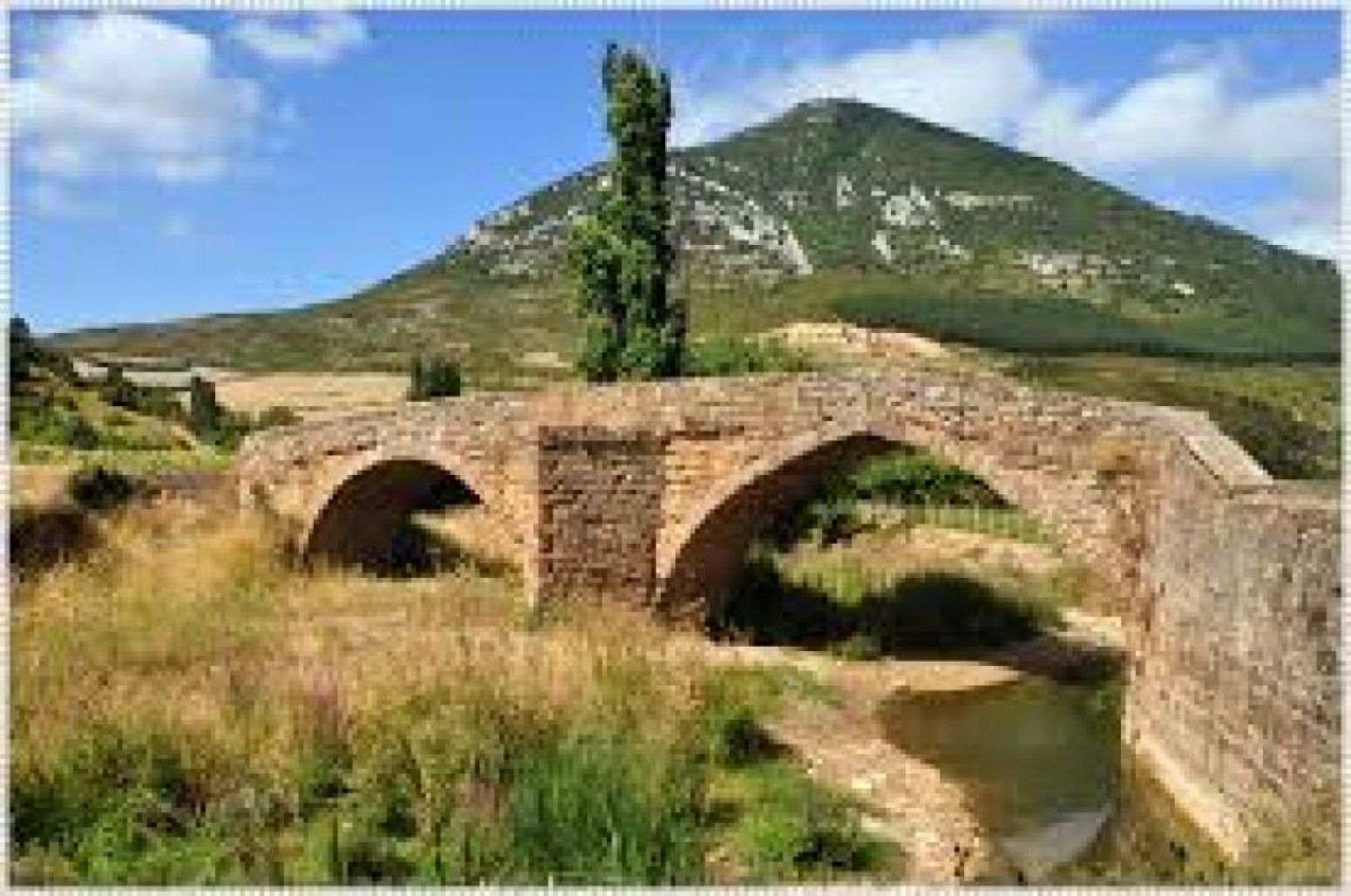 Casa o xalet en venda a MERCADO, Monreal / Elo