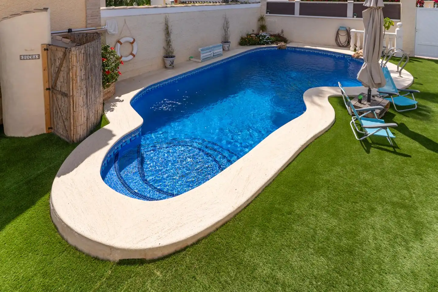 Schwimmbecken von Haus oder Chalet zum Verkauf in Santa Pola mit Klimaanlage, Privatgarten und Terrasse