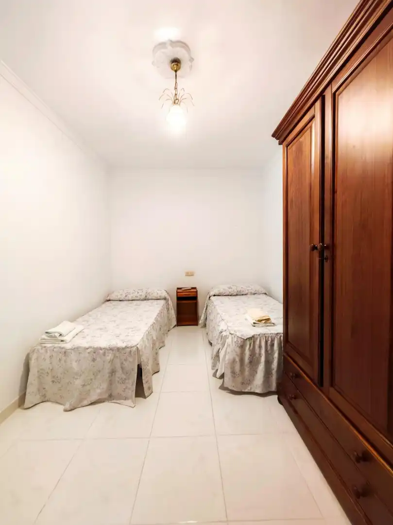 Dormitori de Casa o xalet en venda en Vejer de la Frontera amb Aire condicionat, Terrassa i Moblat