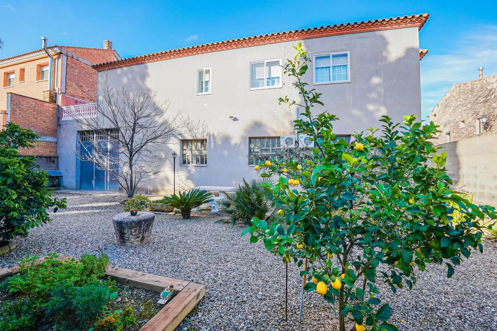 Exterior view of Detached homes for sale in Vilallonga del Camp  with Air Conditioner, Heating and Private garden