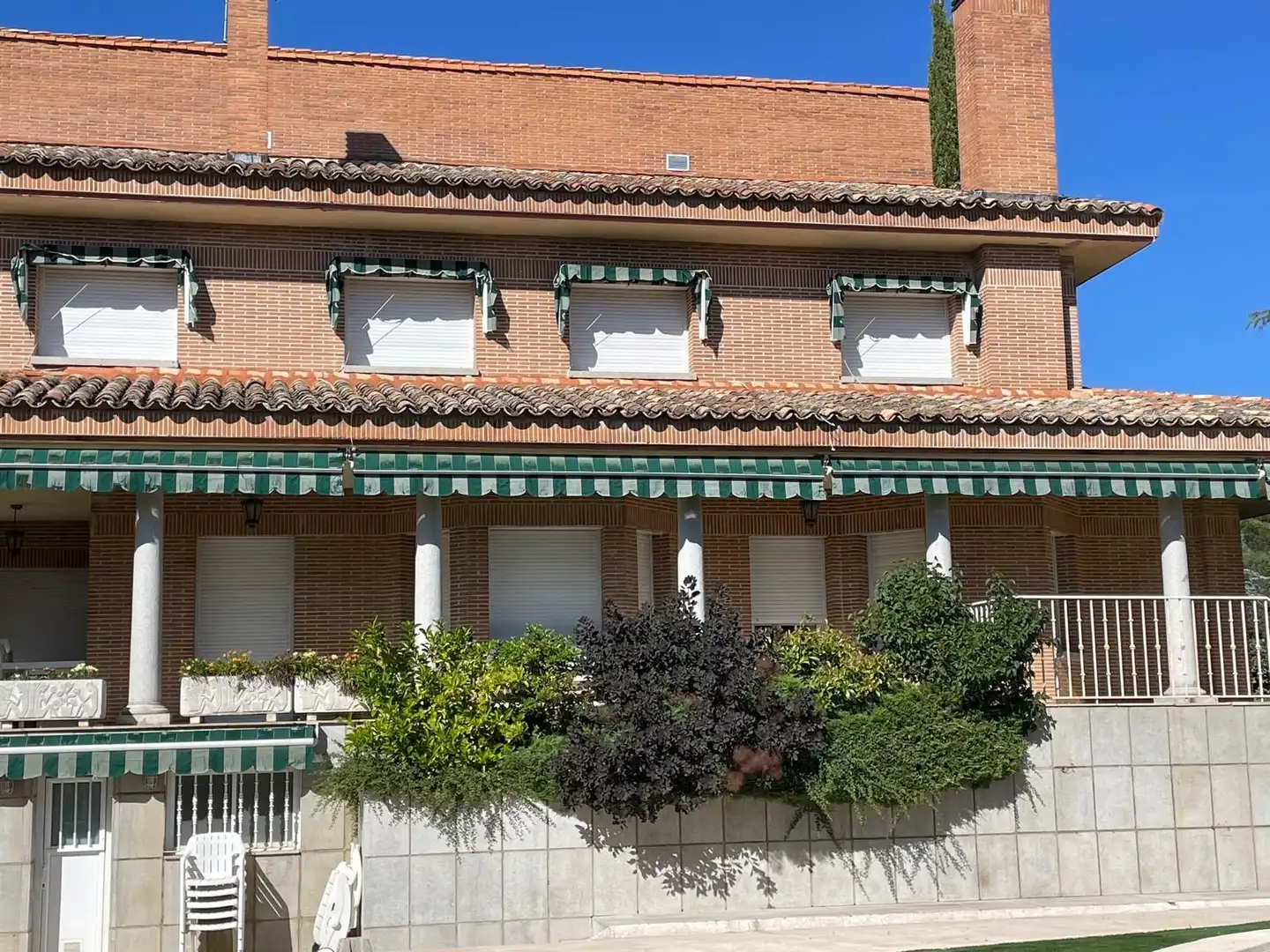 Vista exterior de Casa o chalet en venta en Torrelodones con Aire acondicionado, Calefacción y Jardín privado
