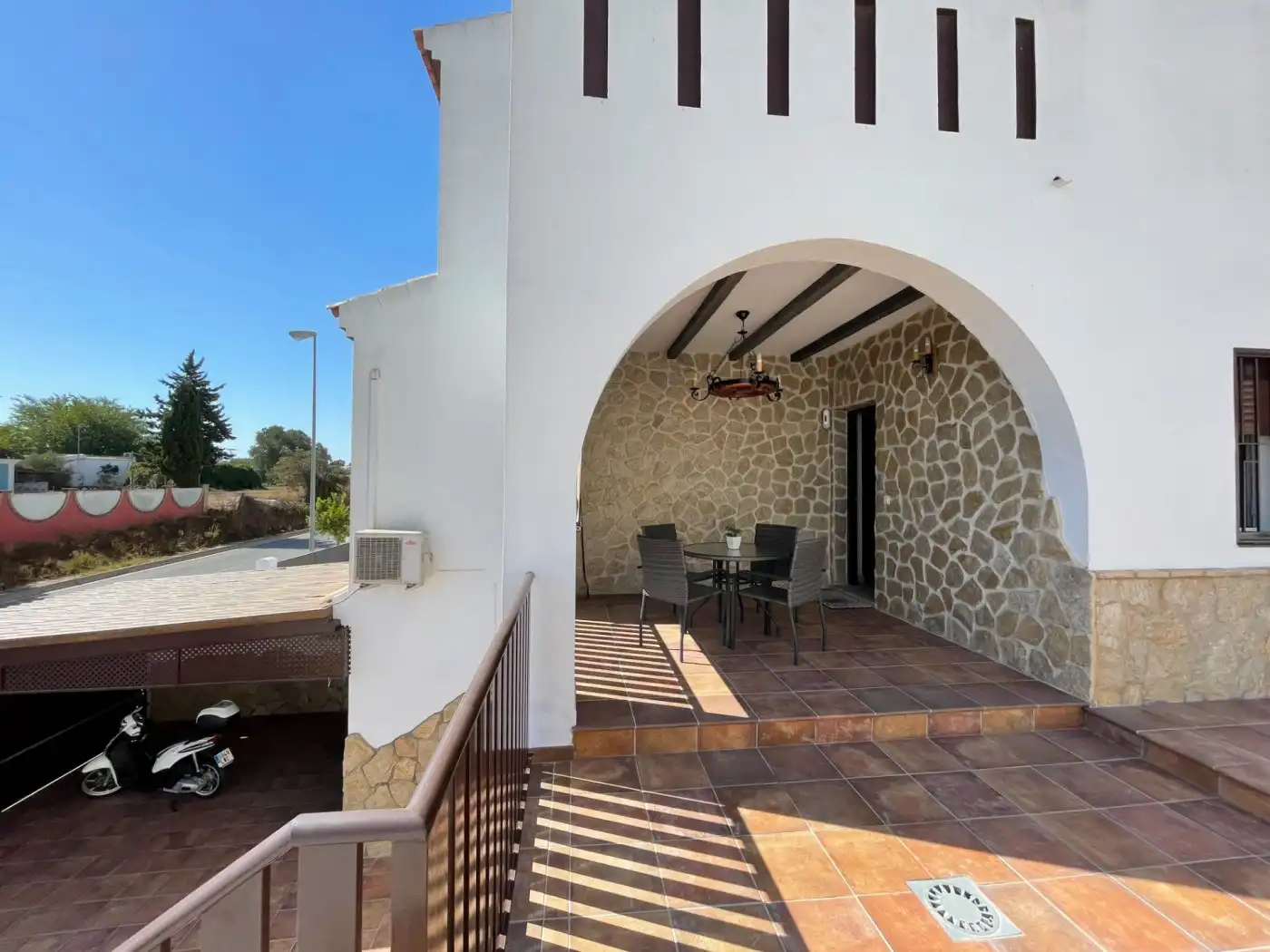 Terrassa de Casa adosada en venda en Sanlúcar de Barrameda amb Aire condicionat