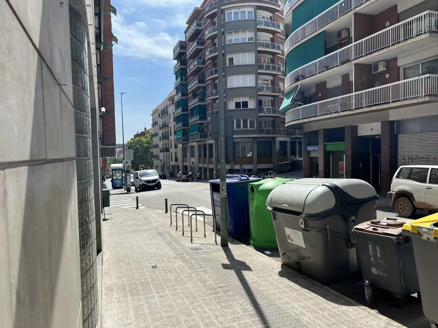 Business premises for sale in Carrer de l'Alcalde Armengou, imagen 30