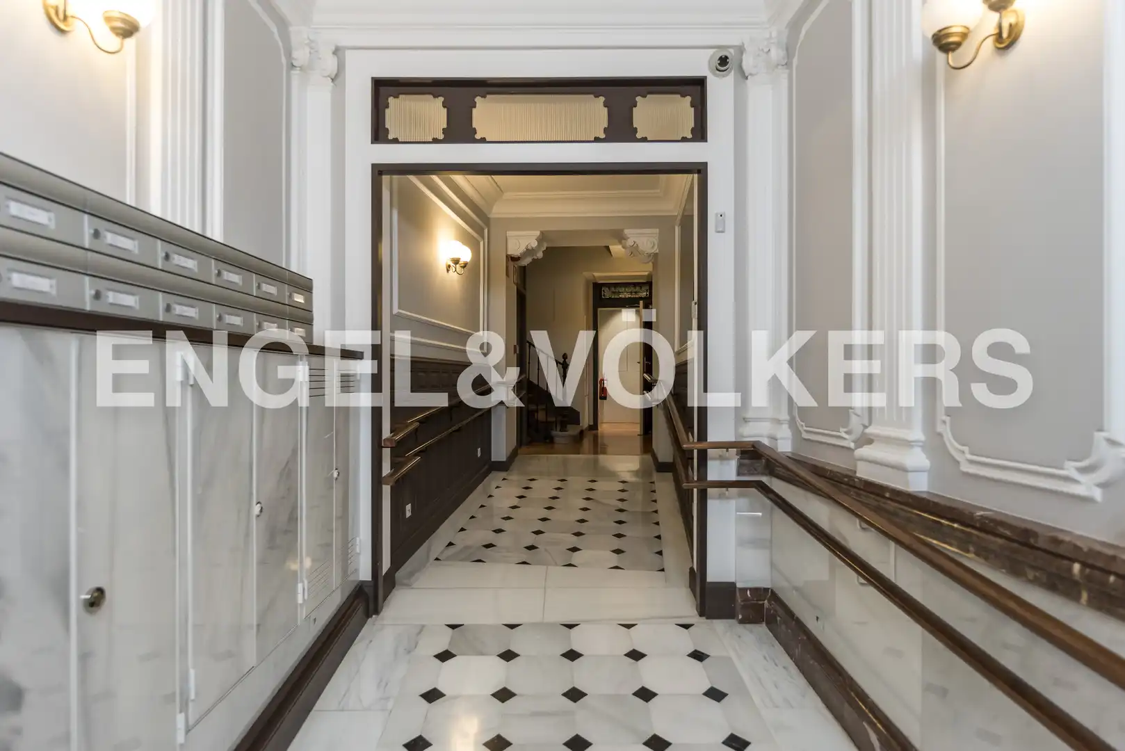 Piso en venta en Madrid con Aire acondicionado, Calefacción y Amueblado