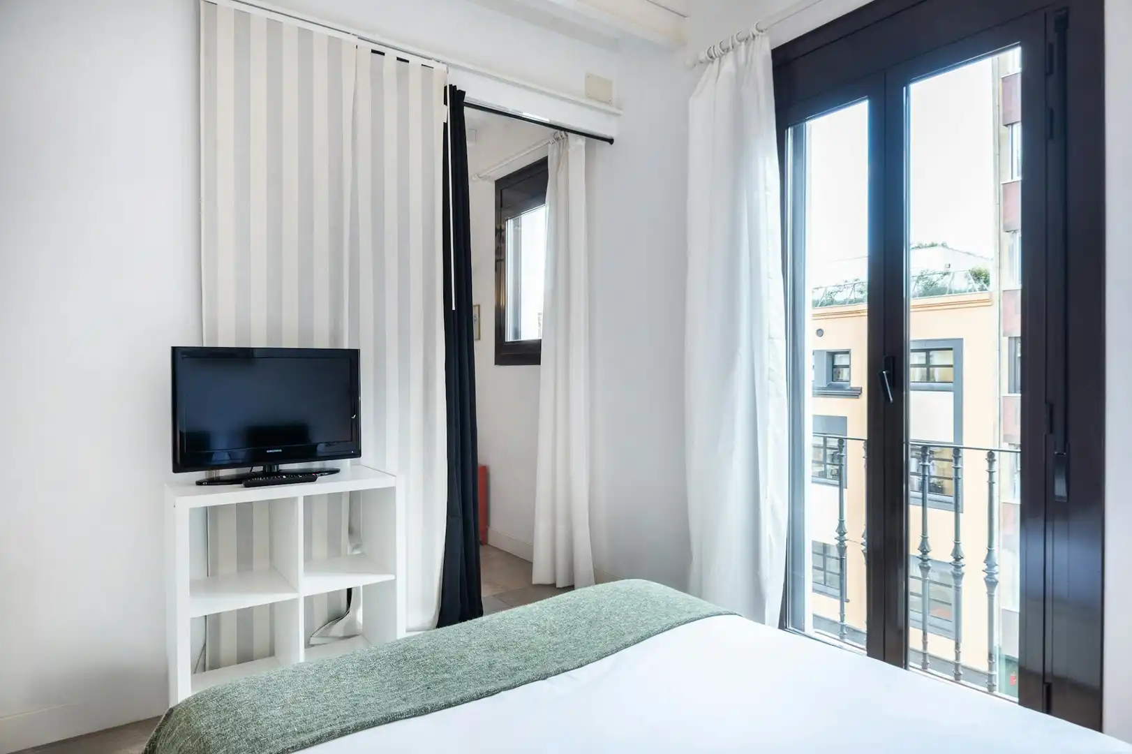 Bedroom of Flat for rent in Barcelona  with Air Conditioner, Heating and Furnished