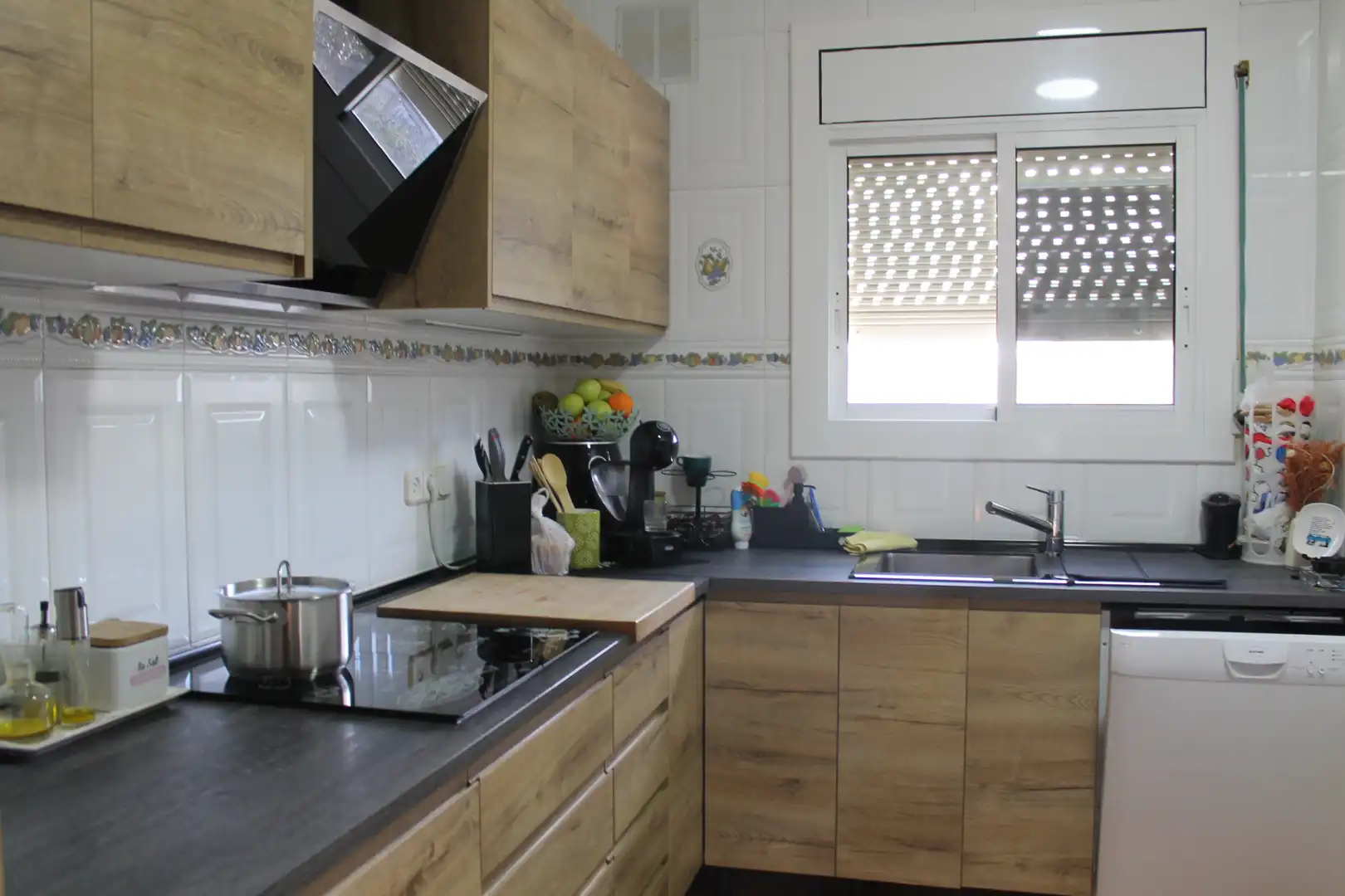 Cocina de Casa o chalet en venta en Piera con Aire acondicionado, Calefacción y Jardín privado