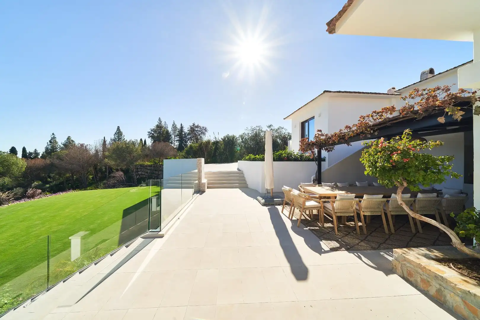 Terraza de Casa o chalet en venta en Marbella con Aire acondicionado, Calefacción y Jardín privado