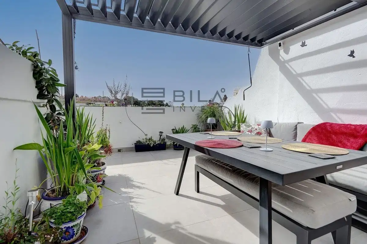 Adosado con piscina en venta en Jade, imagen 3