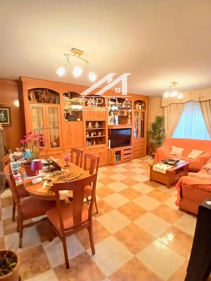 Wohnzimmer von Haus oder Chalet zum Verkauf in Méntrida mit Klimaanlage, Heizung und Abstellraum