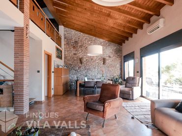 Villa con giardino in vendita a CASTELL DE MONTBUI