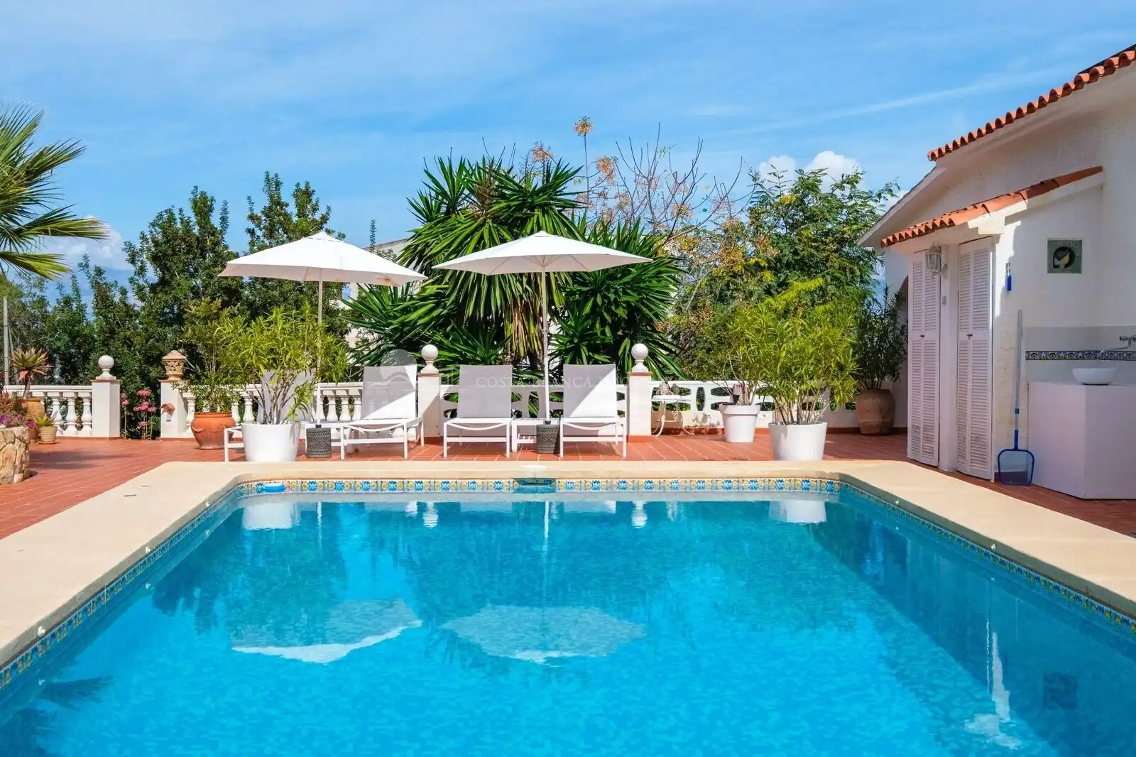 Piscina de Casa o xalet en venda en L'Alfàs del Pi amb Terrassa, Traster i Piscina