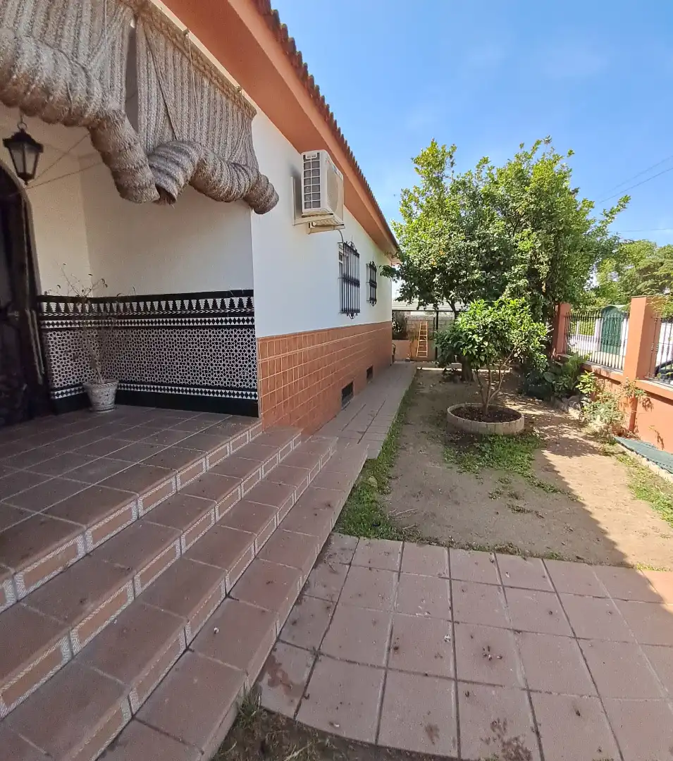 Jardín de Casa o chalet en venta en Palomares del Río con Aire acondicionado, Jardín privado y Terraza