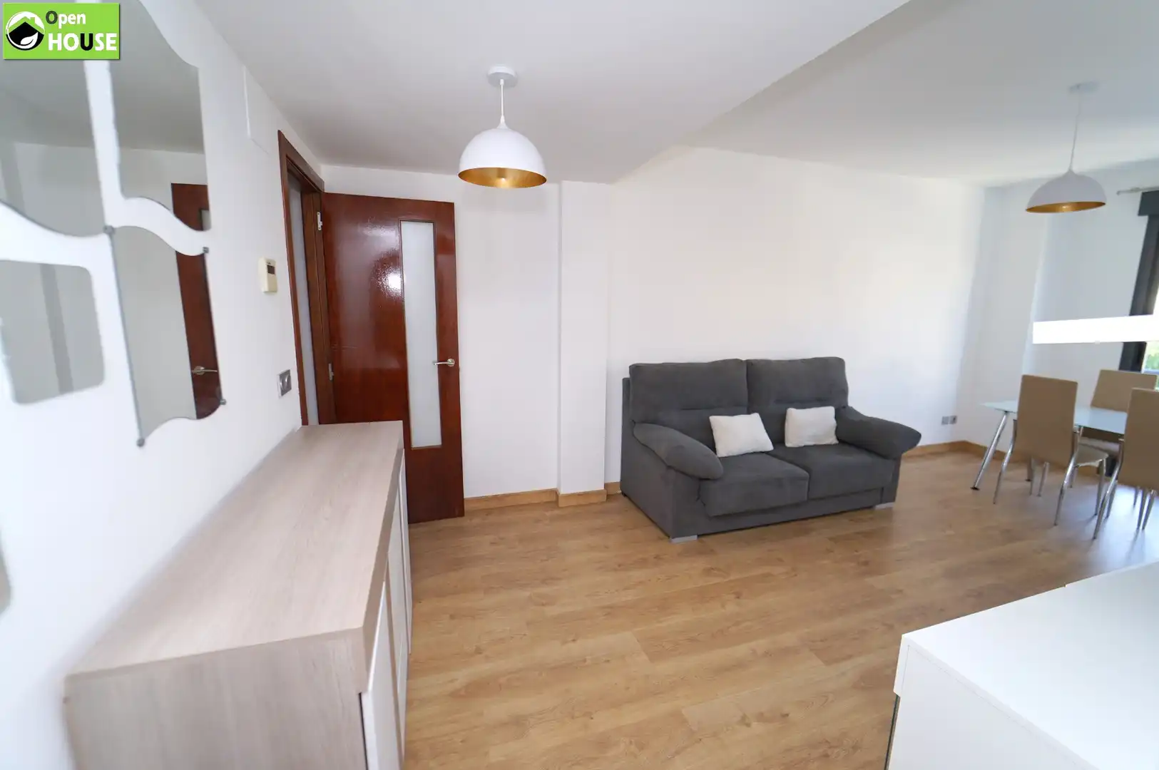 Living room of Flat for rent in Armilla  with Air Conditioner, Furnished and Oven