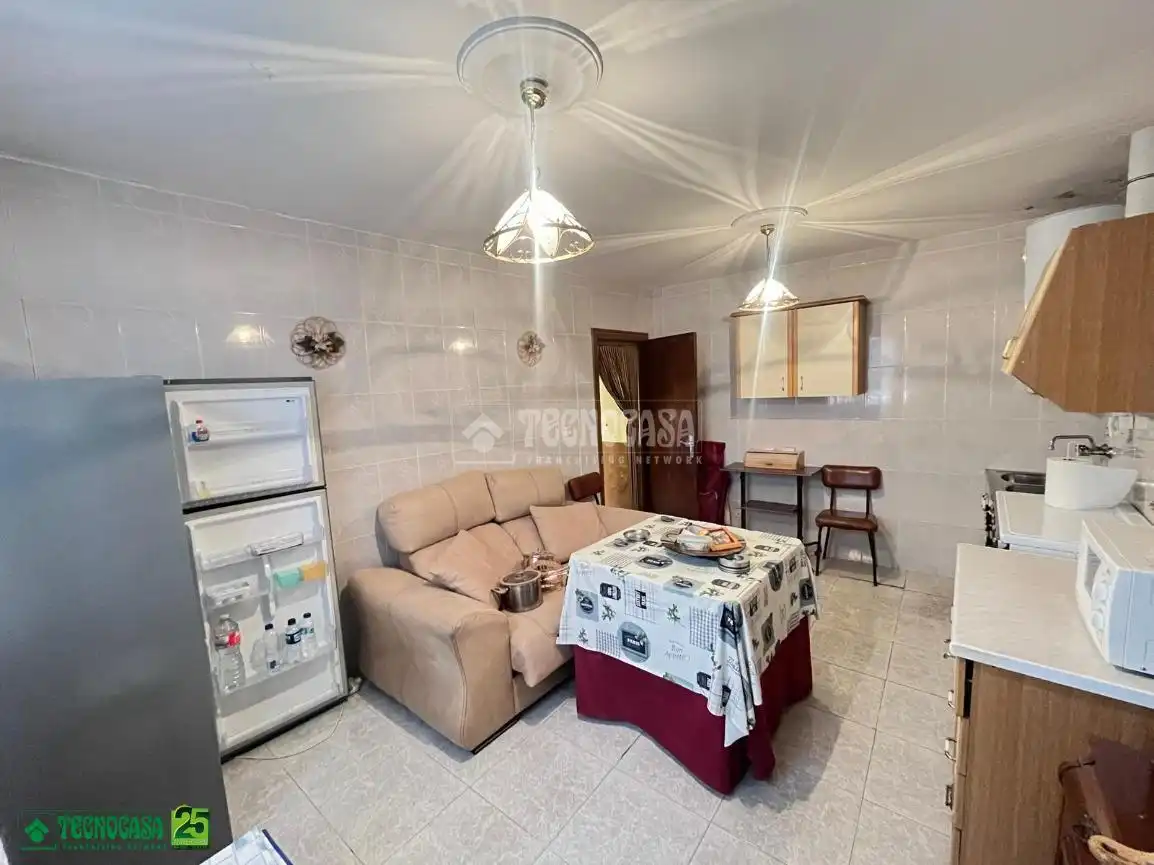 Sala de estar de Casa adosada en venta en Miguelturra con Aire acondicionado y Calefacción