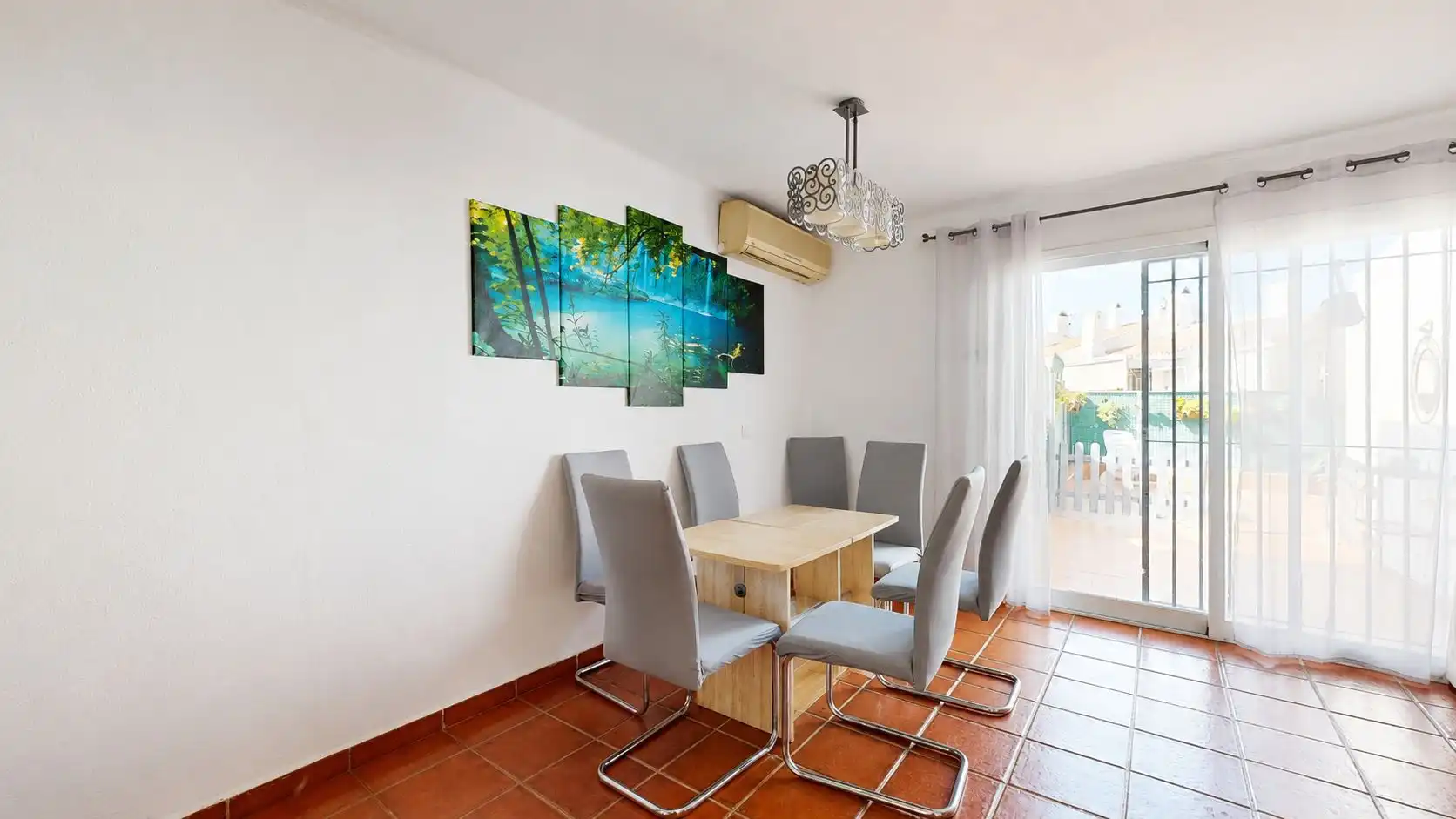 Comedor de Casa adosada en venta en Estepona con Piscina comunitaria