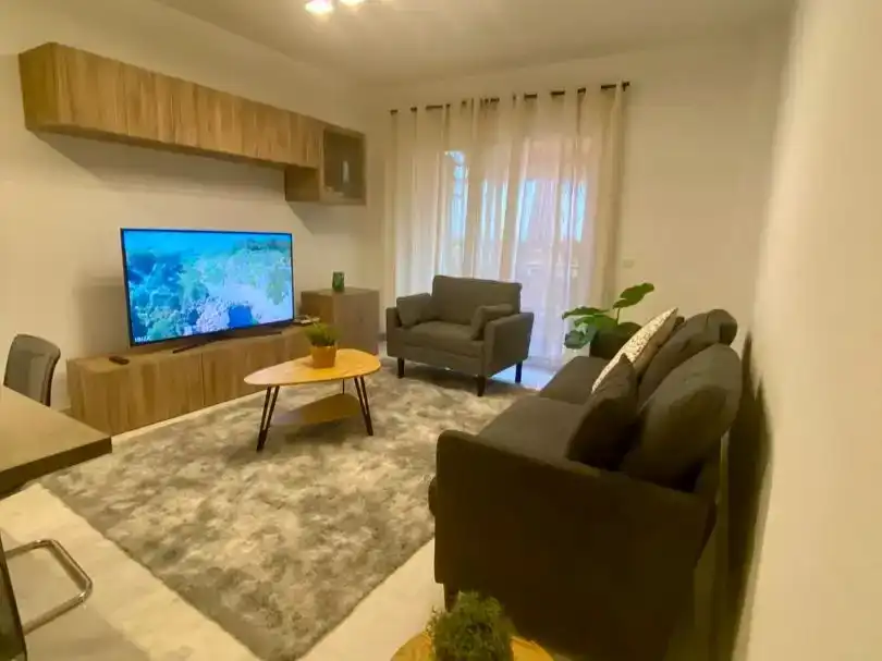 Sala d'estar de Pis de lloguer en Marbella amb Aire condicionat, Piscina i Balcó