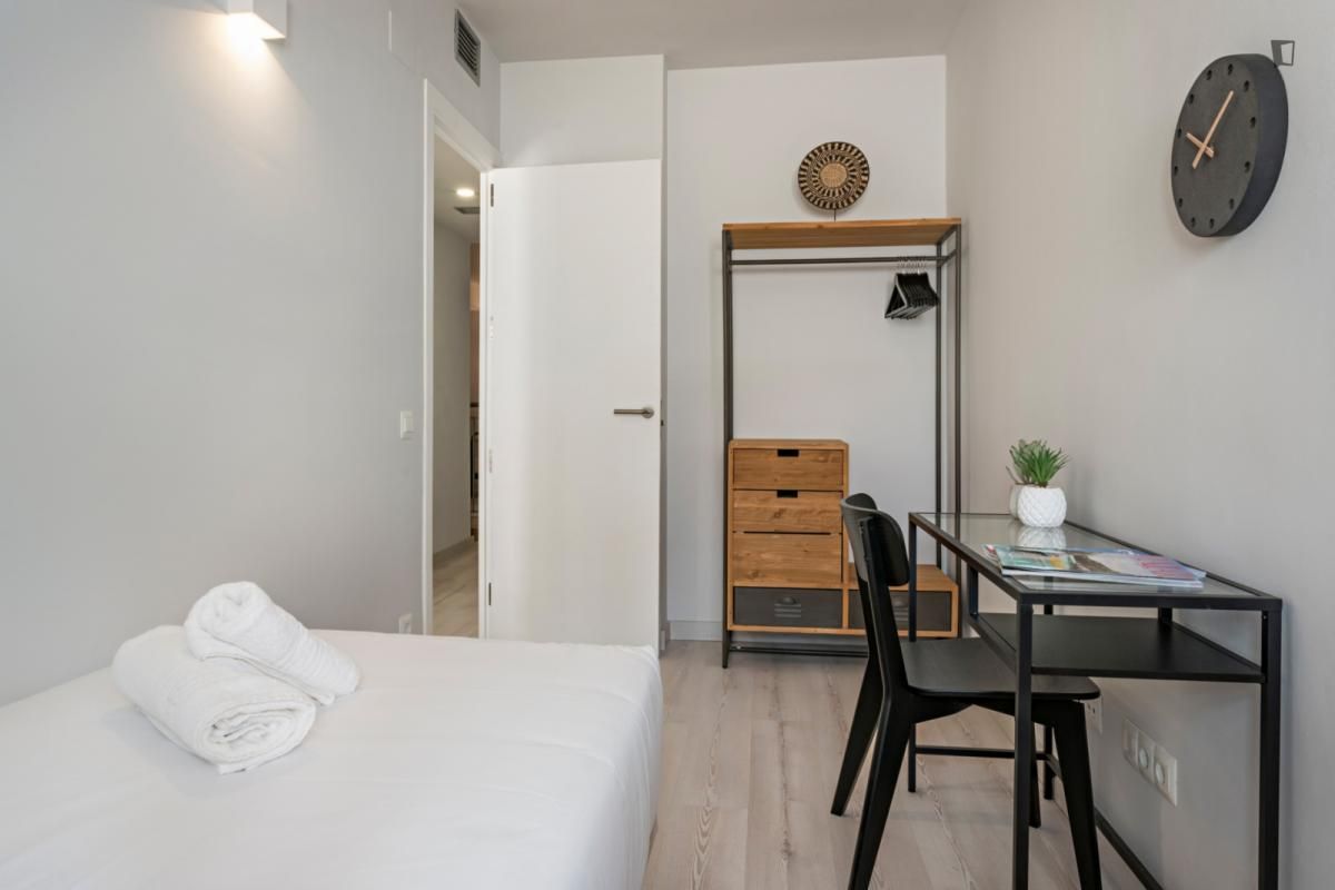 Apartamento de alquiler en Collblanc