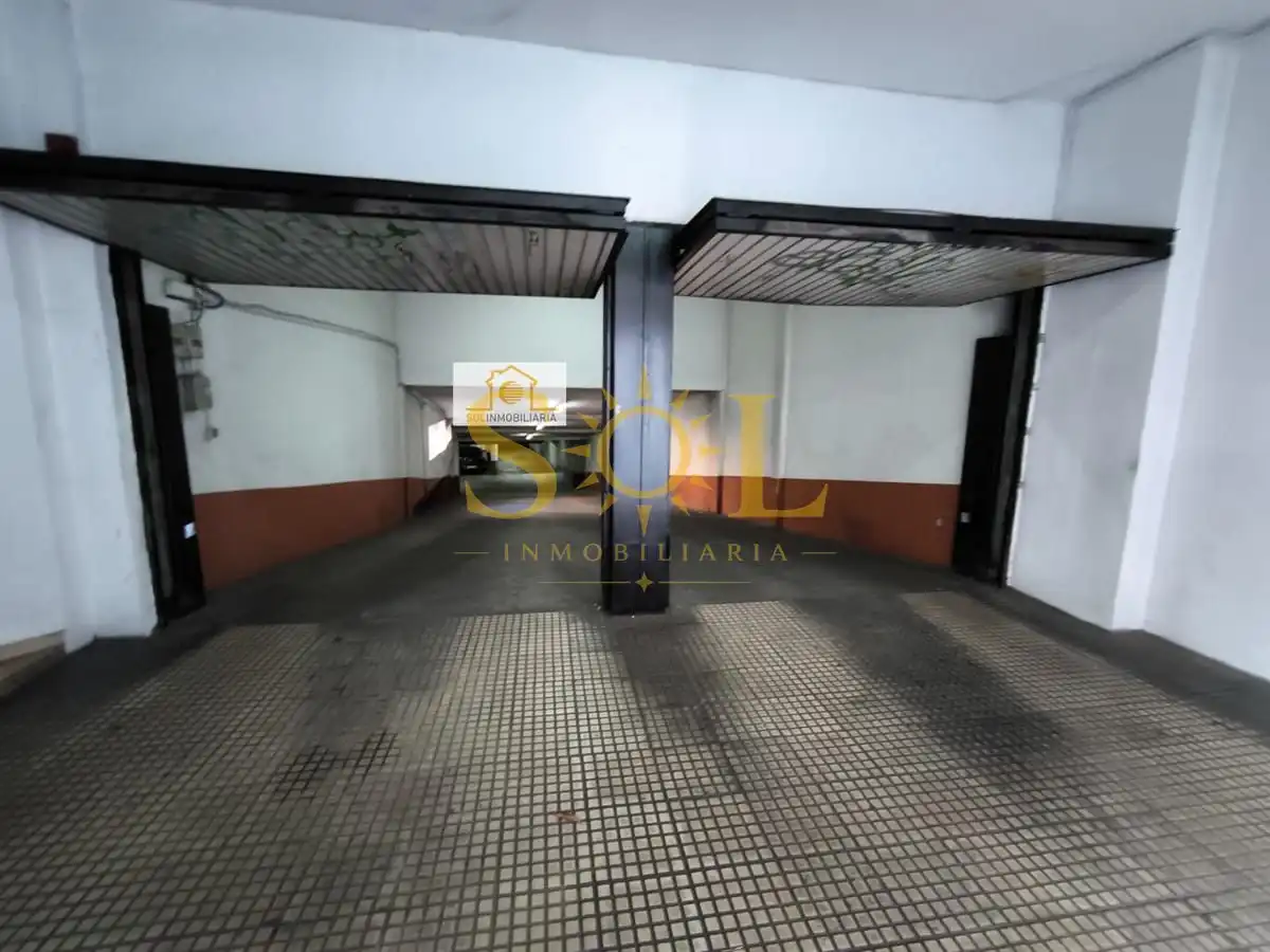 Individual de lloguer a Calle San Lorenzo 4, imagen 2