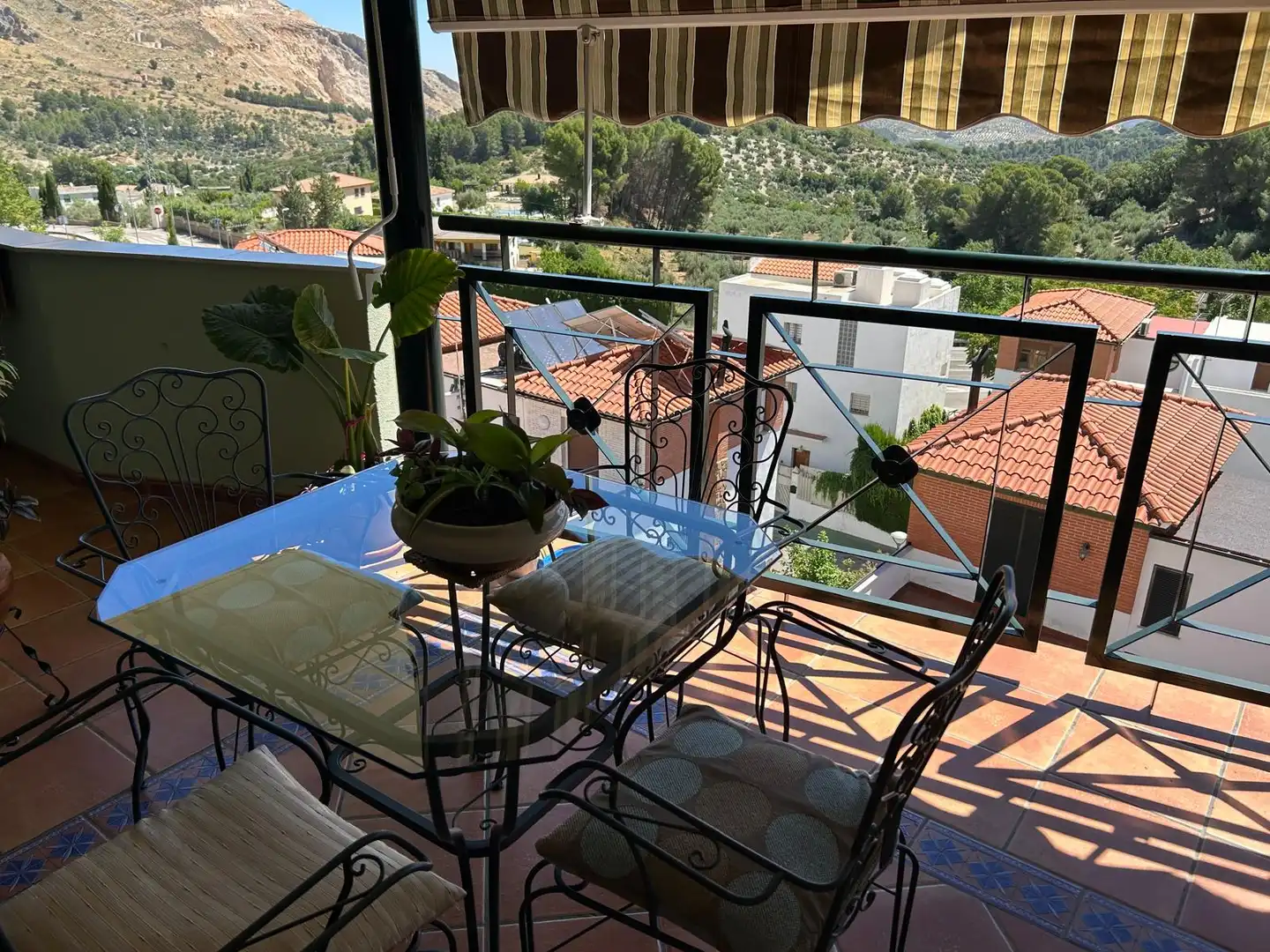 Terrasse von Wohnung zur Miete in Jaén mit Klimaanlage, Heizung und Terrasse
