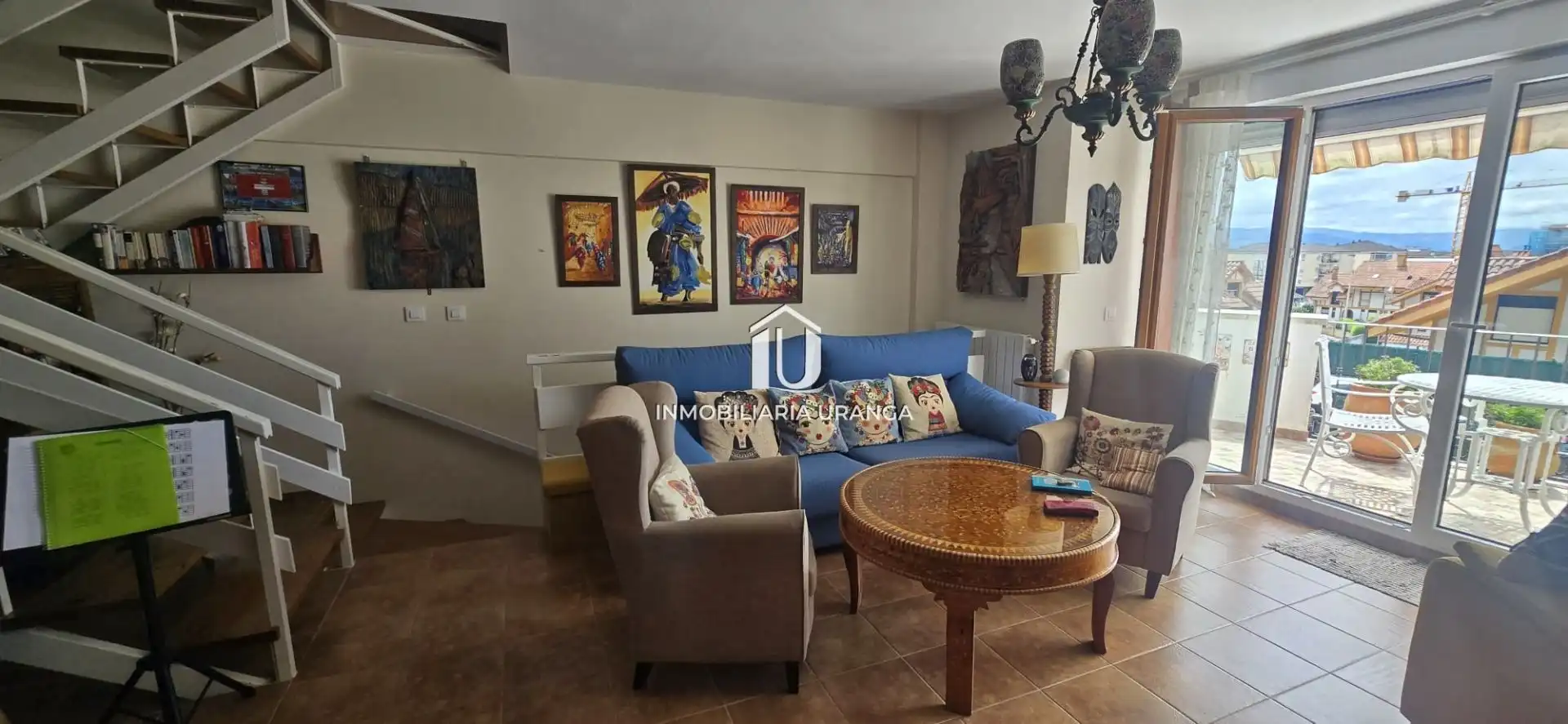 Sala de estar de Casa o chalet en venta en Argoños  con Calefacción, Jardín privado y Terraza