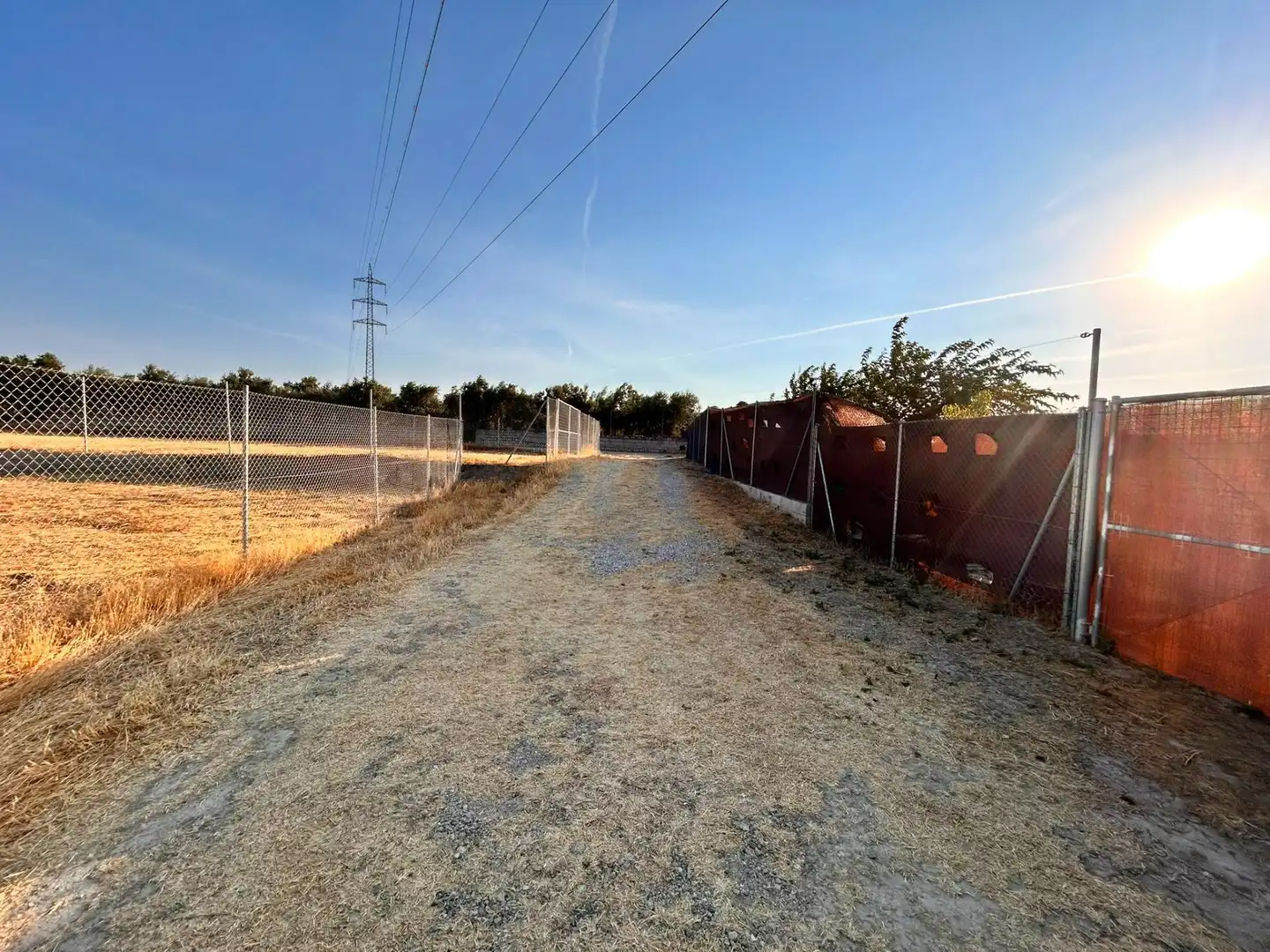 Land for sale in Las Gabias